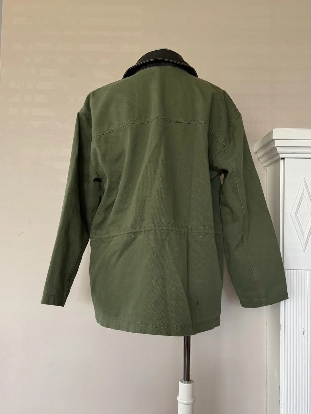 Abercrombie & Fitch Olive Utility Jacket with Contrast Collar - Picture 4 of 5